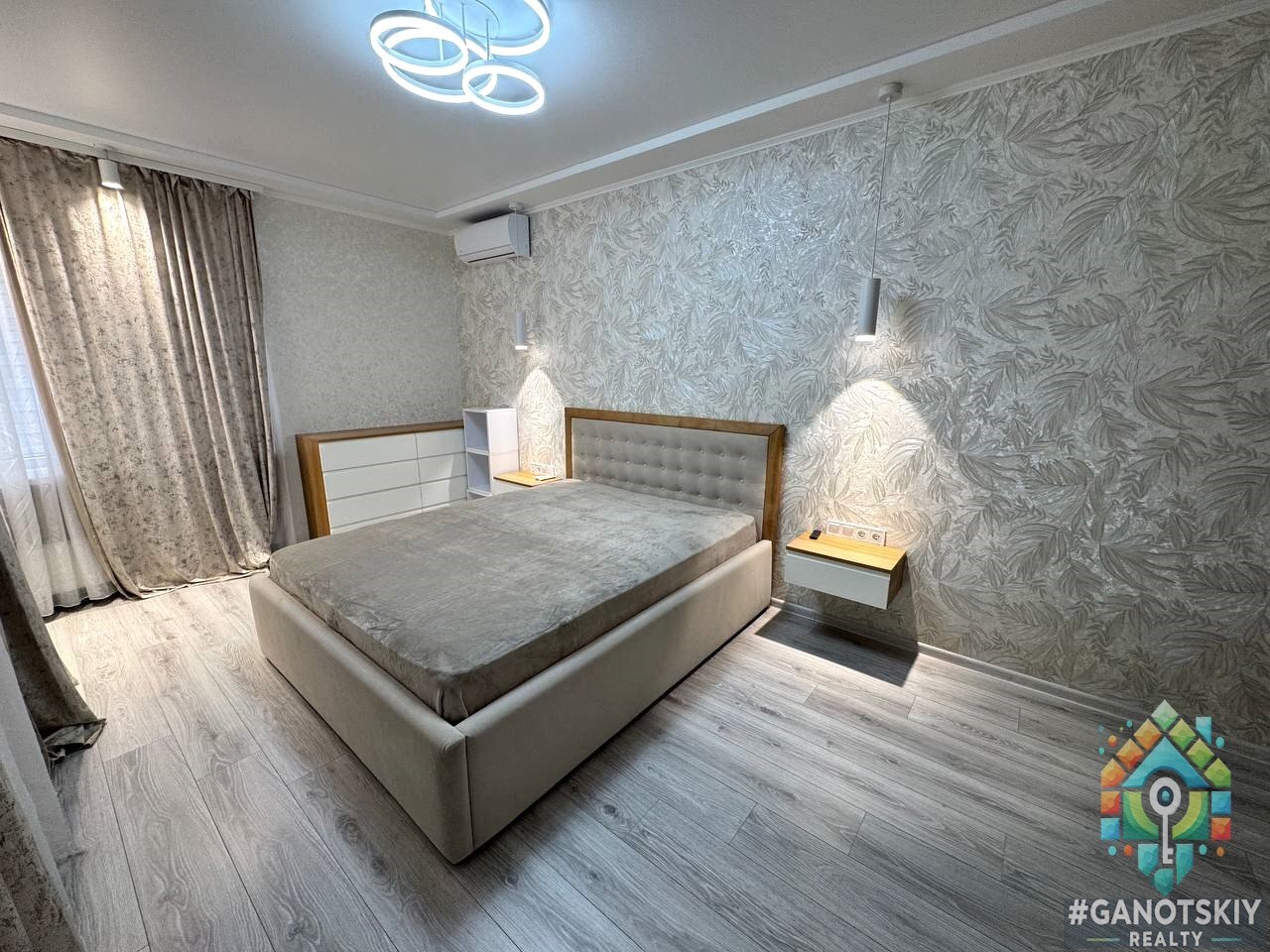 Продаж 2-кімнатної квартири 80 м², Тітова вул.