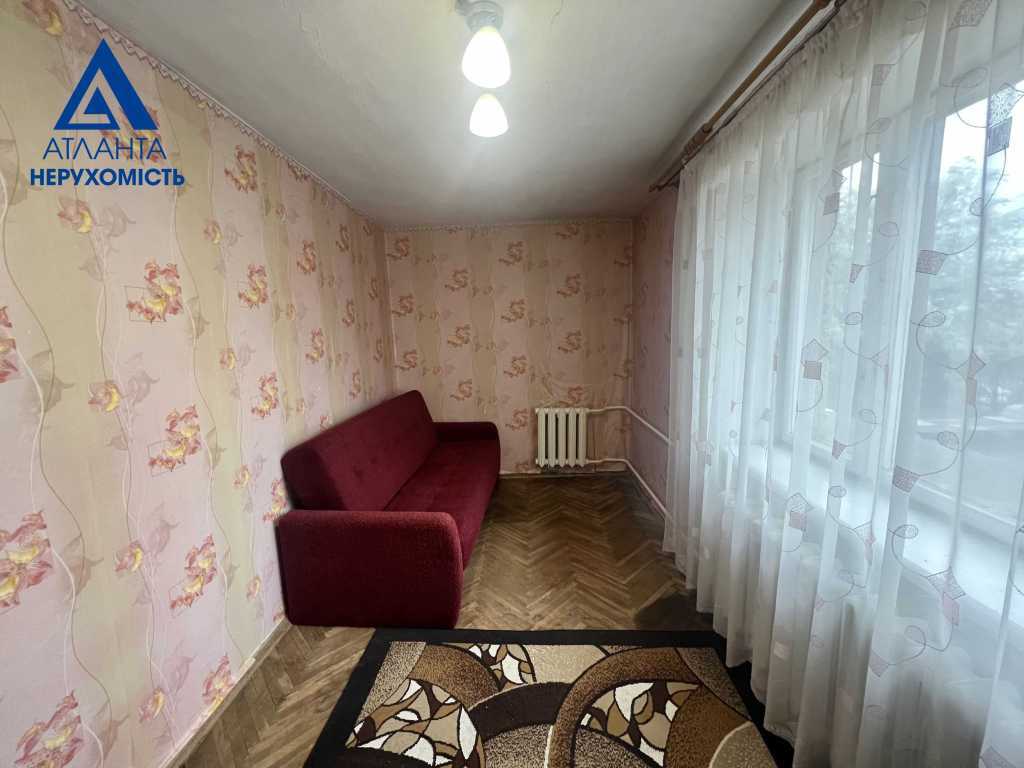 Продаж 2-кімнатної квартири 43 м², Волі просп., 49