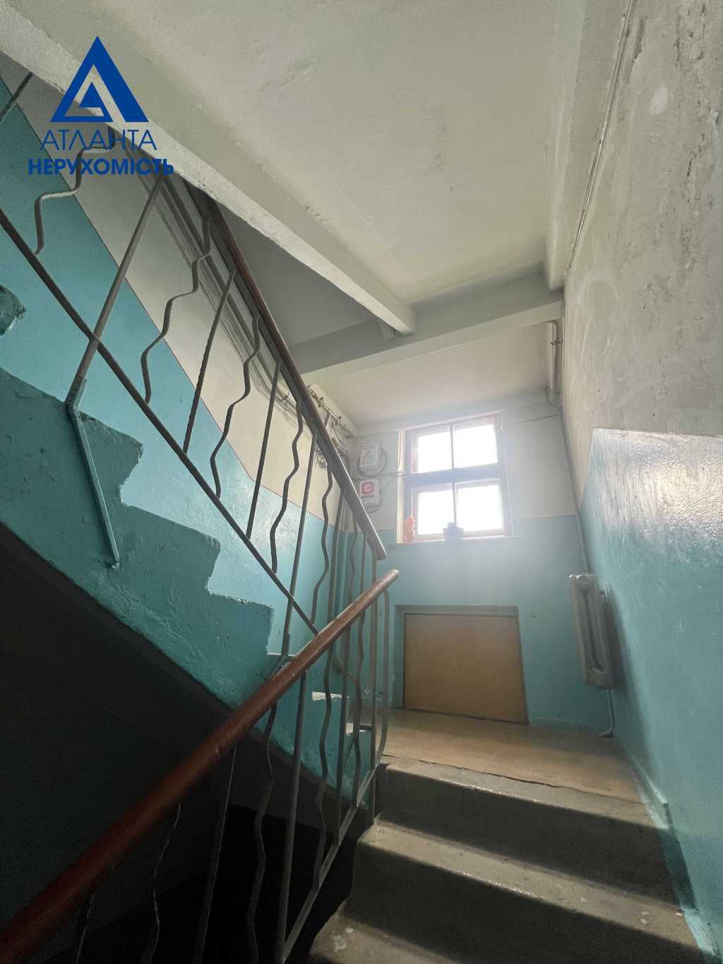Продаж 2-кімнатної квартири 43 м², Волі просп., 49