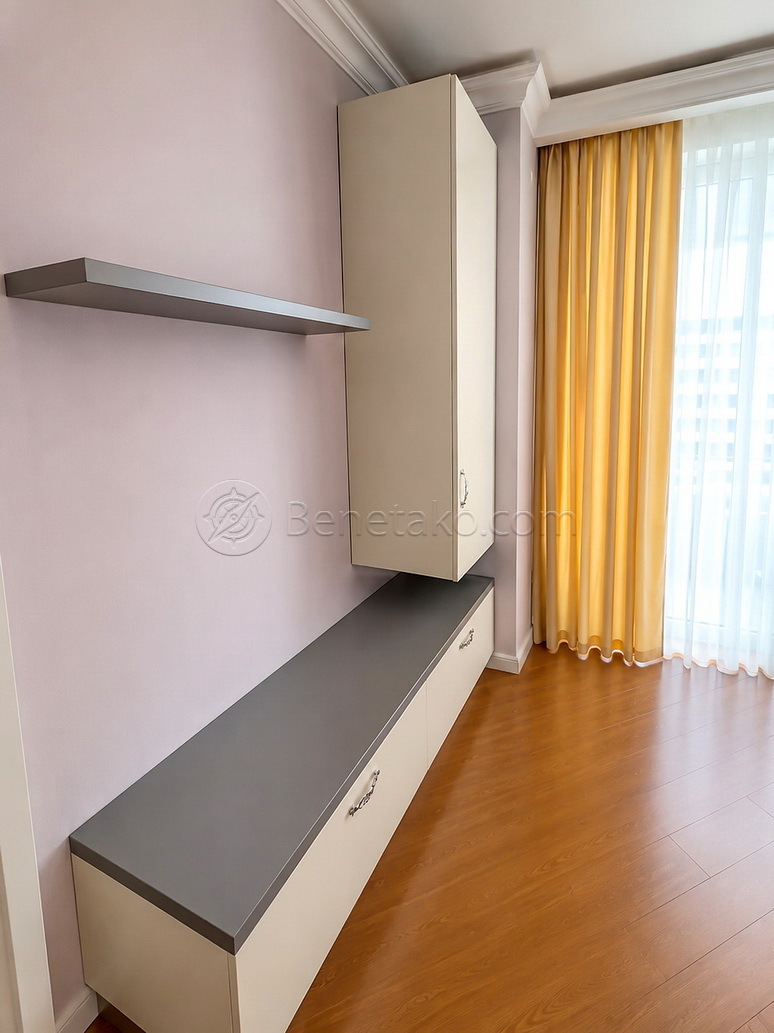 Оренда 3-кімнатної квартири 94 м², Літературна вул., 1А