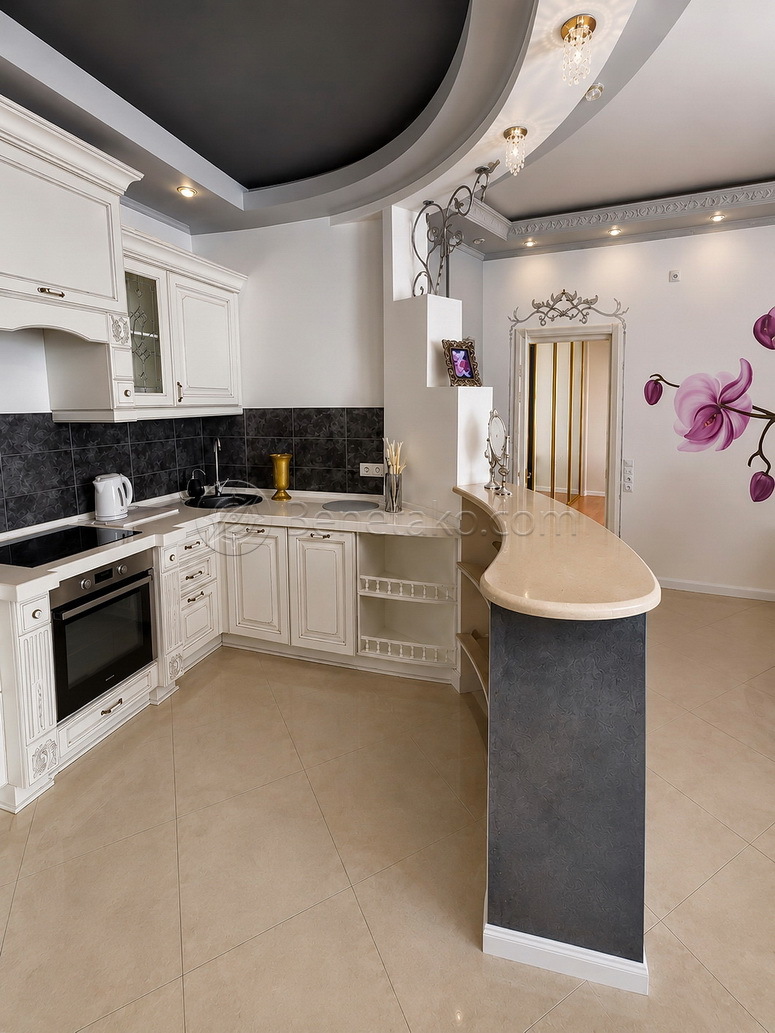 Оренда 3-кімнатної квартири 94 м², Літературна вул., 1А