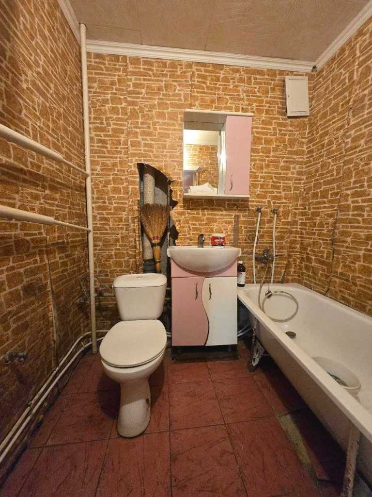 Продаж 1-кімнатної квартири 34 м², Володиорська