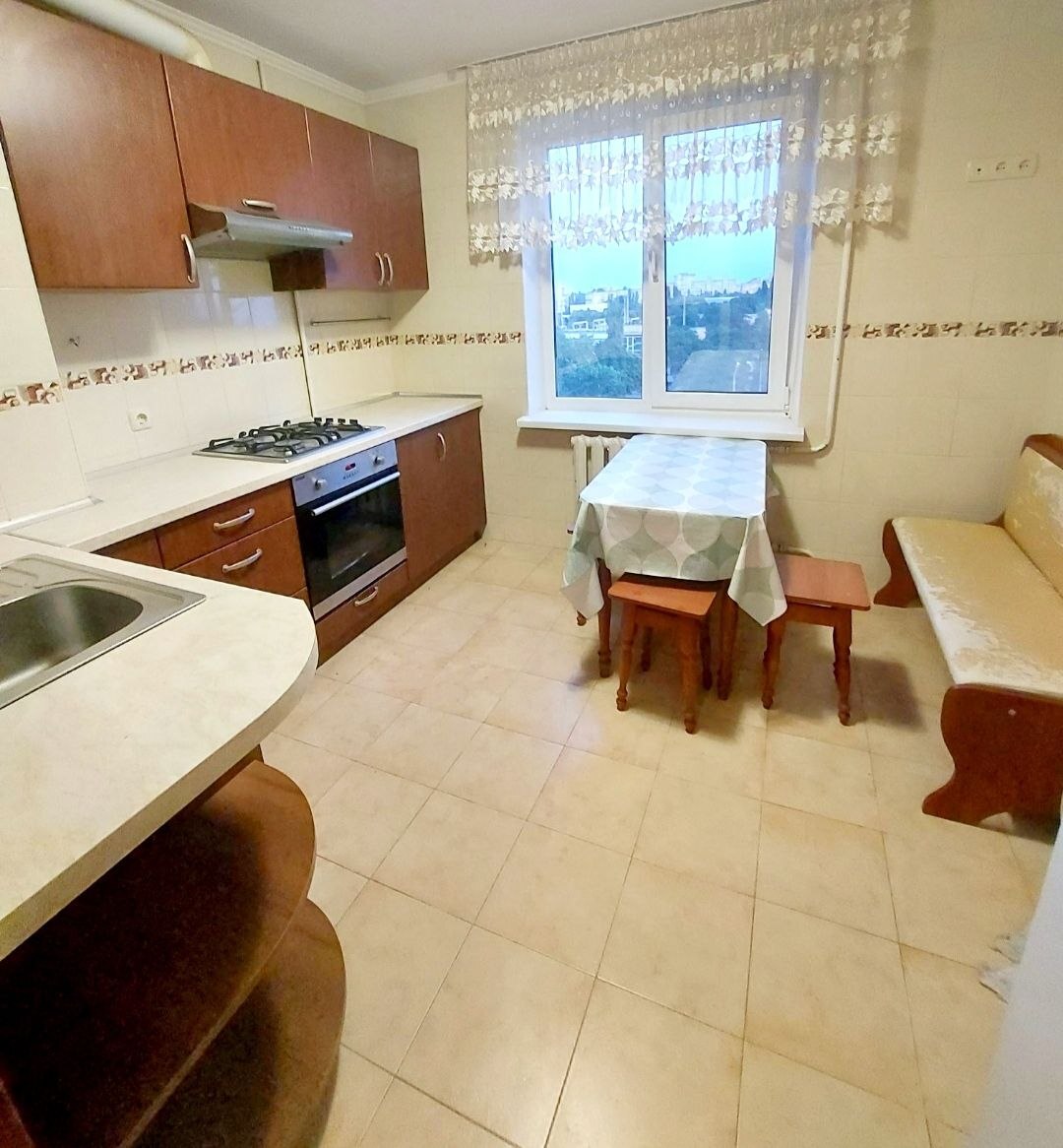 Аренда 1-комнатной квартиры 34 м², Академика Глушко просп.