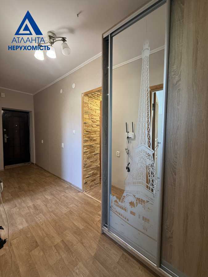 Продаж 2-кімнатної квартири 47.5 м², Дубнівська вул., 47