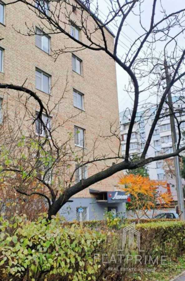 Продажа 3-комнатной квартиры 70 м², Уссурийская ул., 6