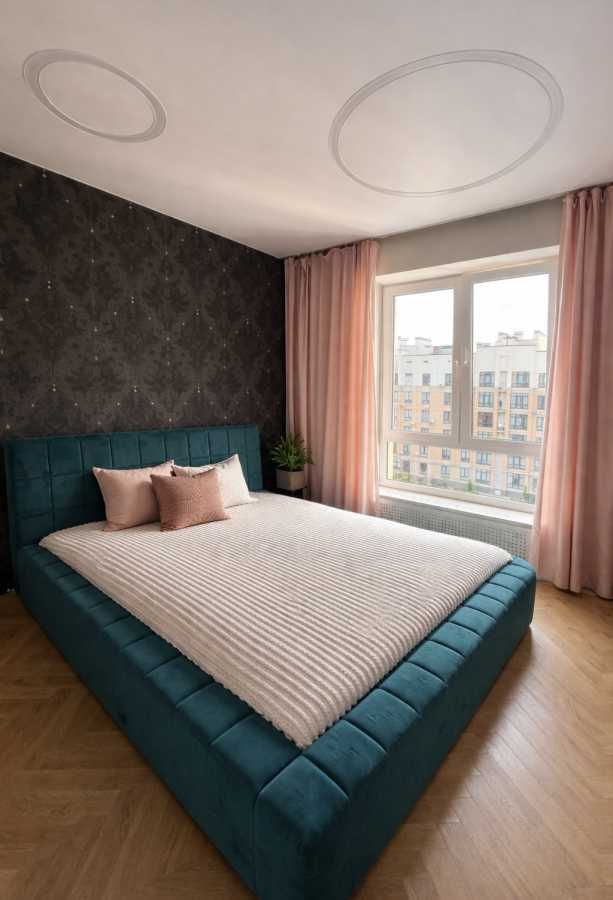 Продаж 2-кімнатної квартири 60 м², Петрівська, 1