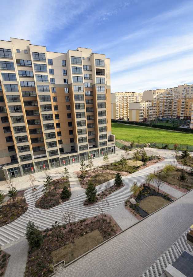 Продаж 2-кімнатної квартири 60 м², Петрівська, 1