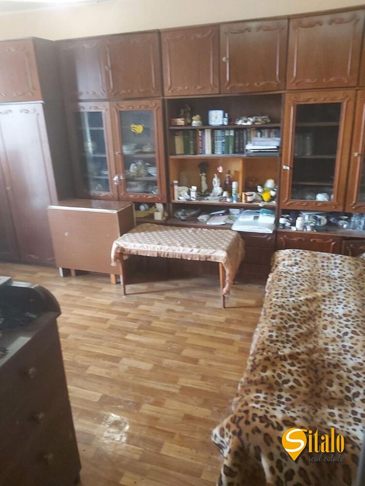 Продаж 2-кімнатної квартири 56 м², Празька вул., 21/2