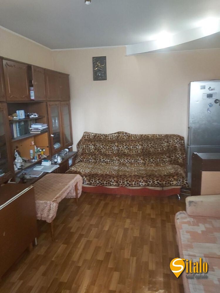 Продаж 2-кімнатної квартири 56 м², Празька вул., 21/2