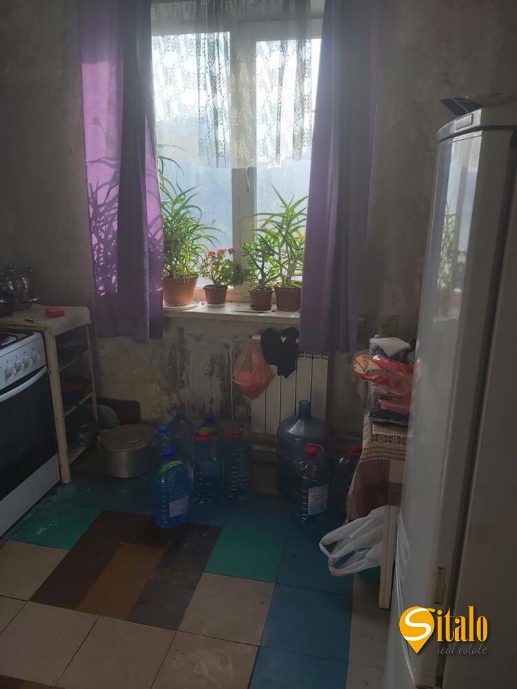 Продаж 2-кімнатної квартири 56 м², Празька вул., 21/2