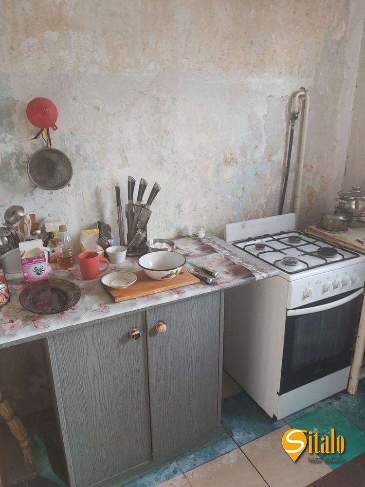 Продаж 2-кімнатної квартири 56 м², Празька вул., 21/2