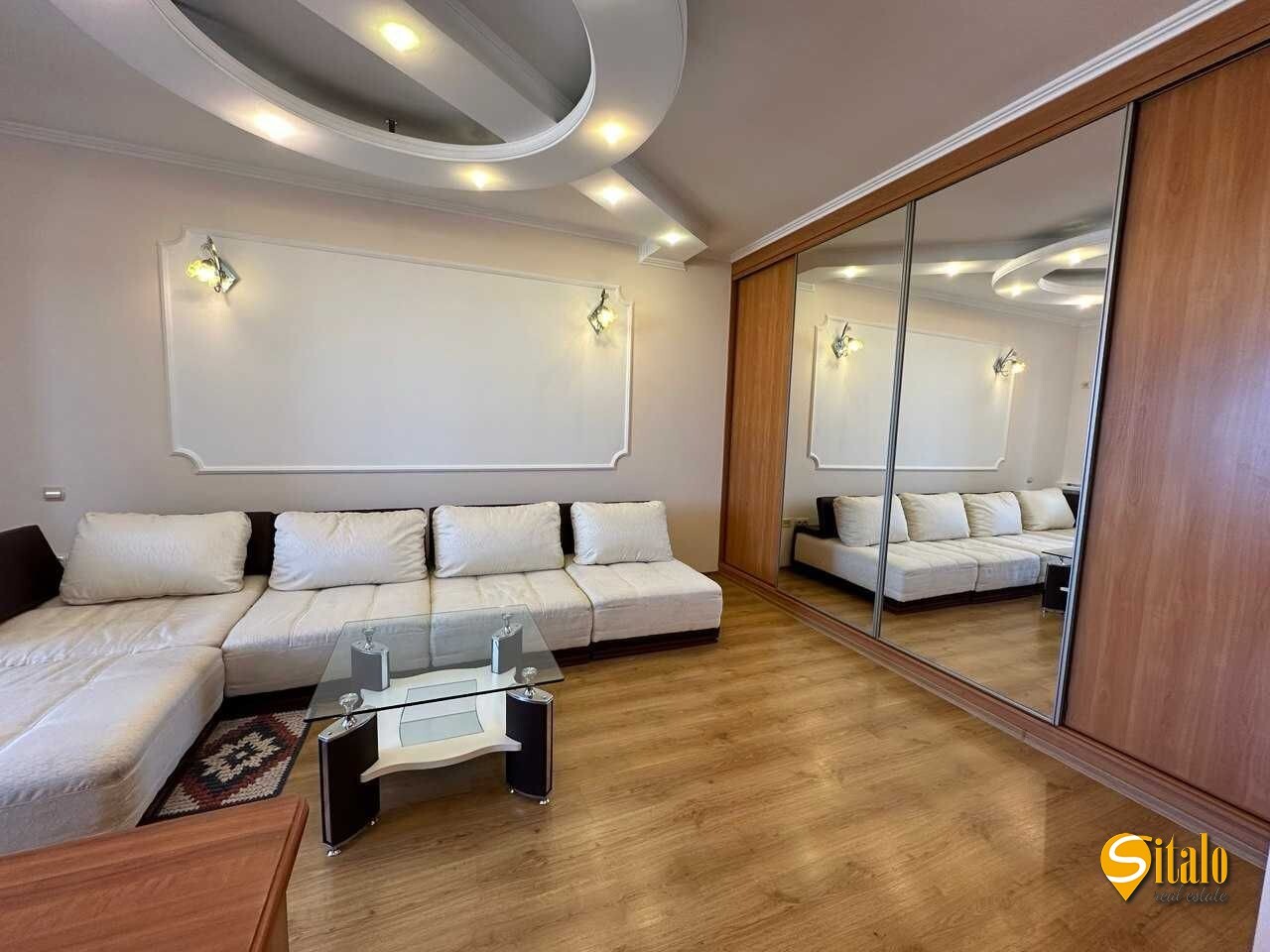 Продаж 2-кімнатної квартири 76.3 м², Анни Ахматової вул., 13Д