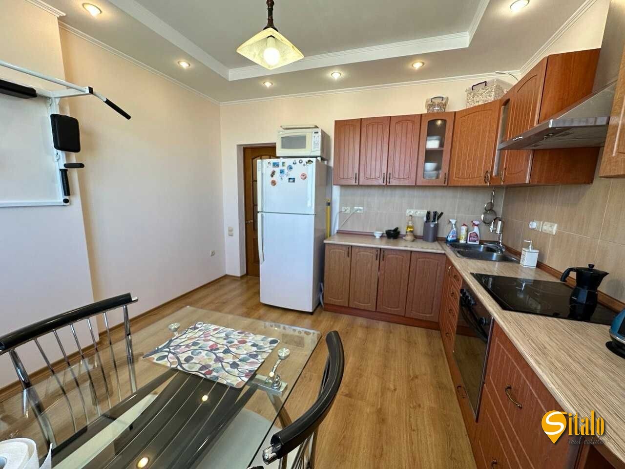 Продаж 2-кімнатної квартири 76.3 м², Анни Ахматової вул., 13Д