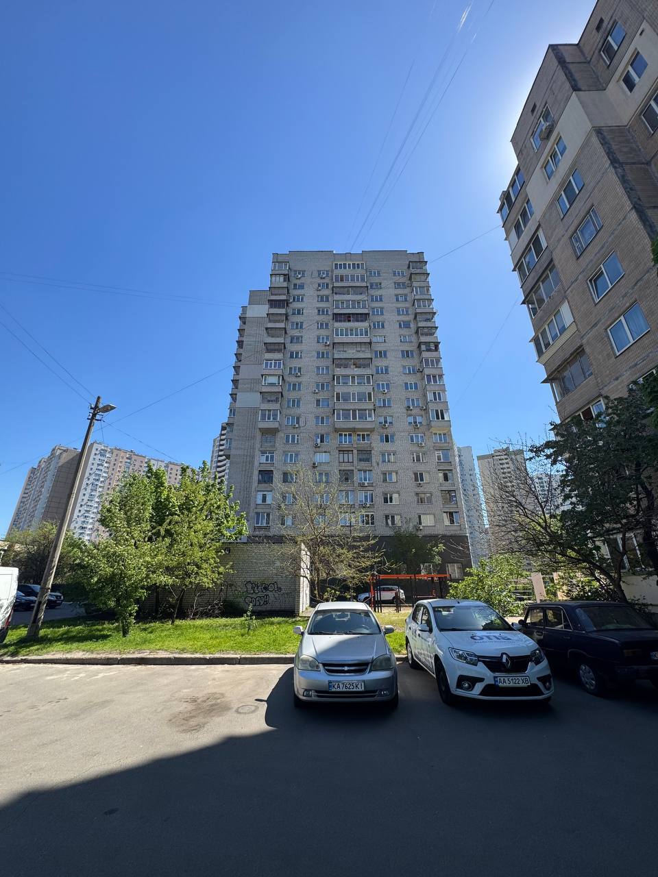Продаж 3-кімнатної квартири 90 м², Сортувальна вул., 4