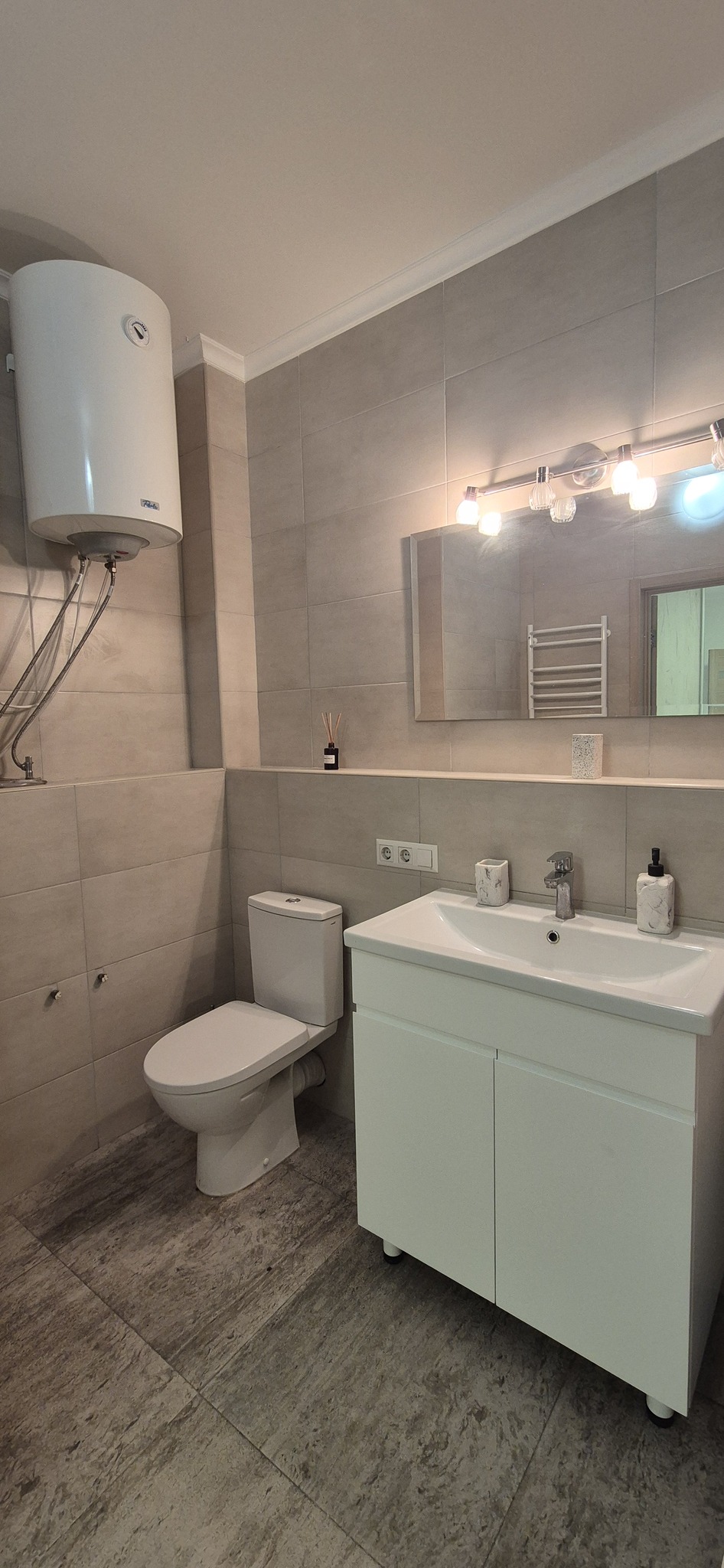 Продажа 1-комнатной квартиры 51 м², Драгоманова ул., 2