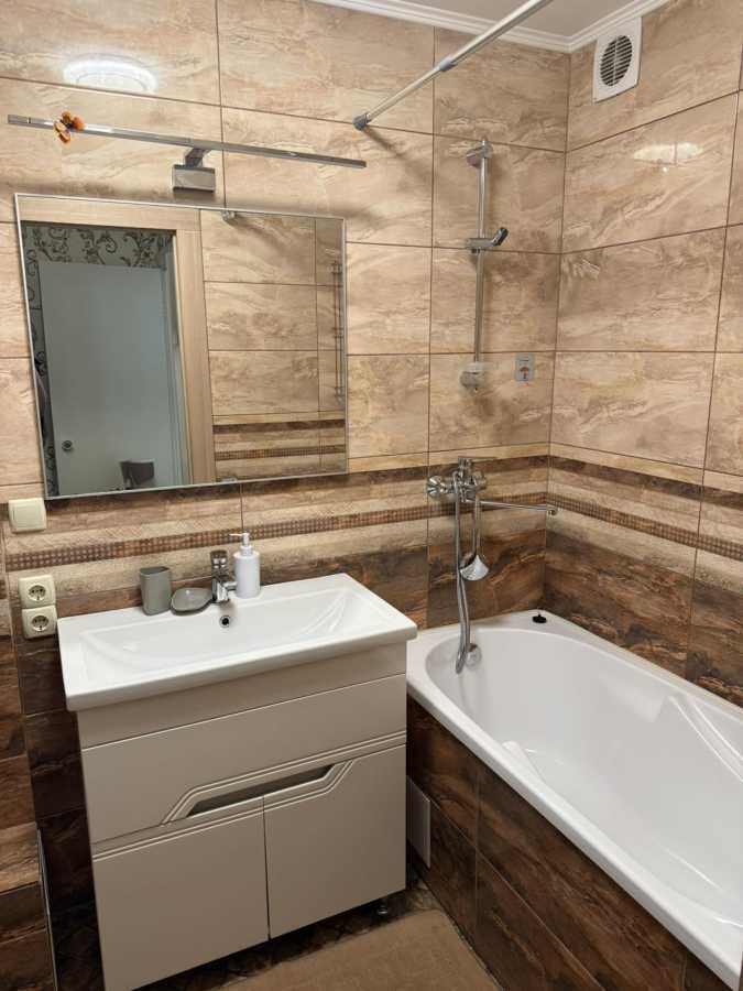 Аренда 1-комнатной квартиры 36 м², Маршала Рокоссовского просп., Рокоссовського, 3