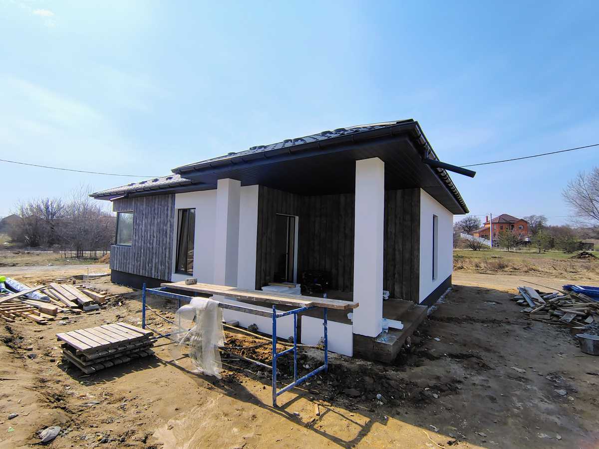 Продаж будинку 85 м², Короленка