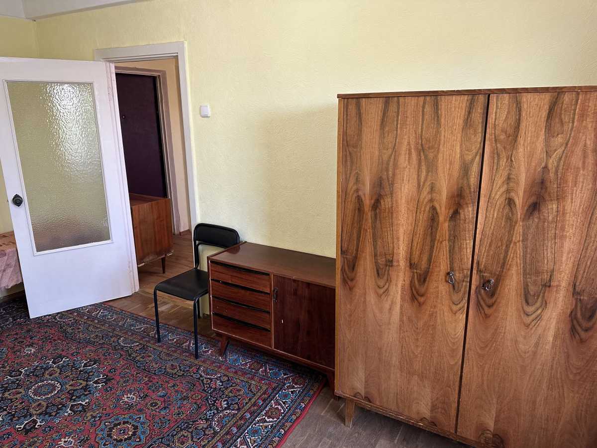 Продаж 1-кімнатної квартири 31 м², Йорданська вул., 8