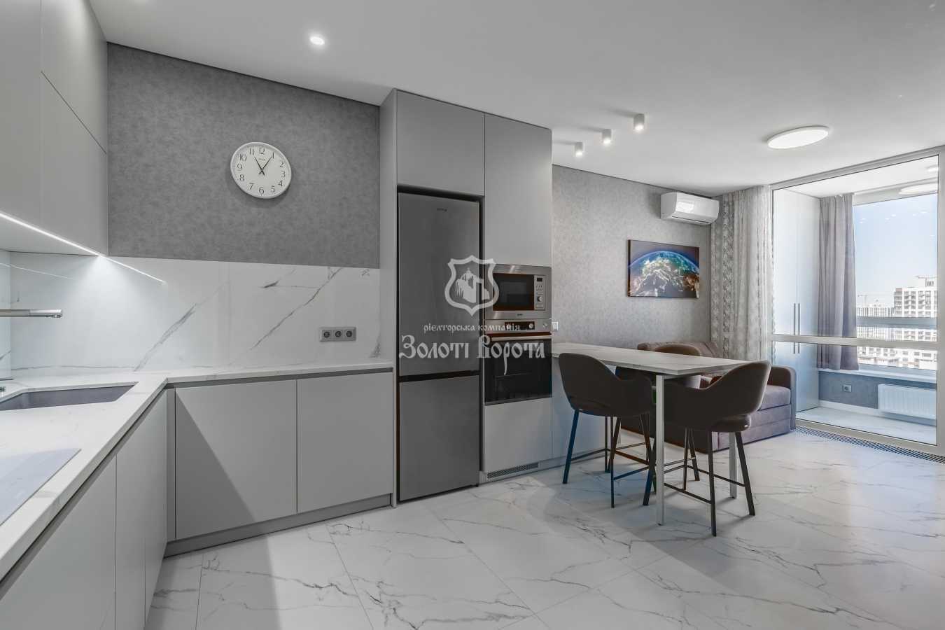 Продаж 1-кімнатної квартири 48 м², Олександра Олеся вул., 2в