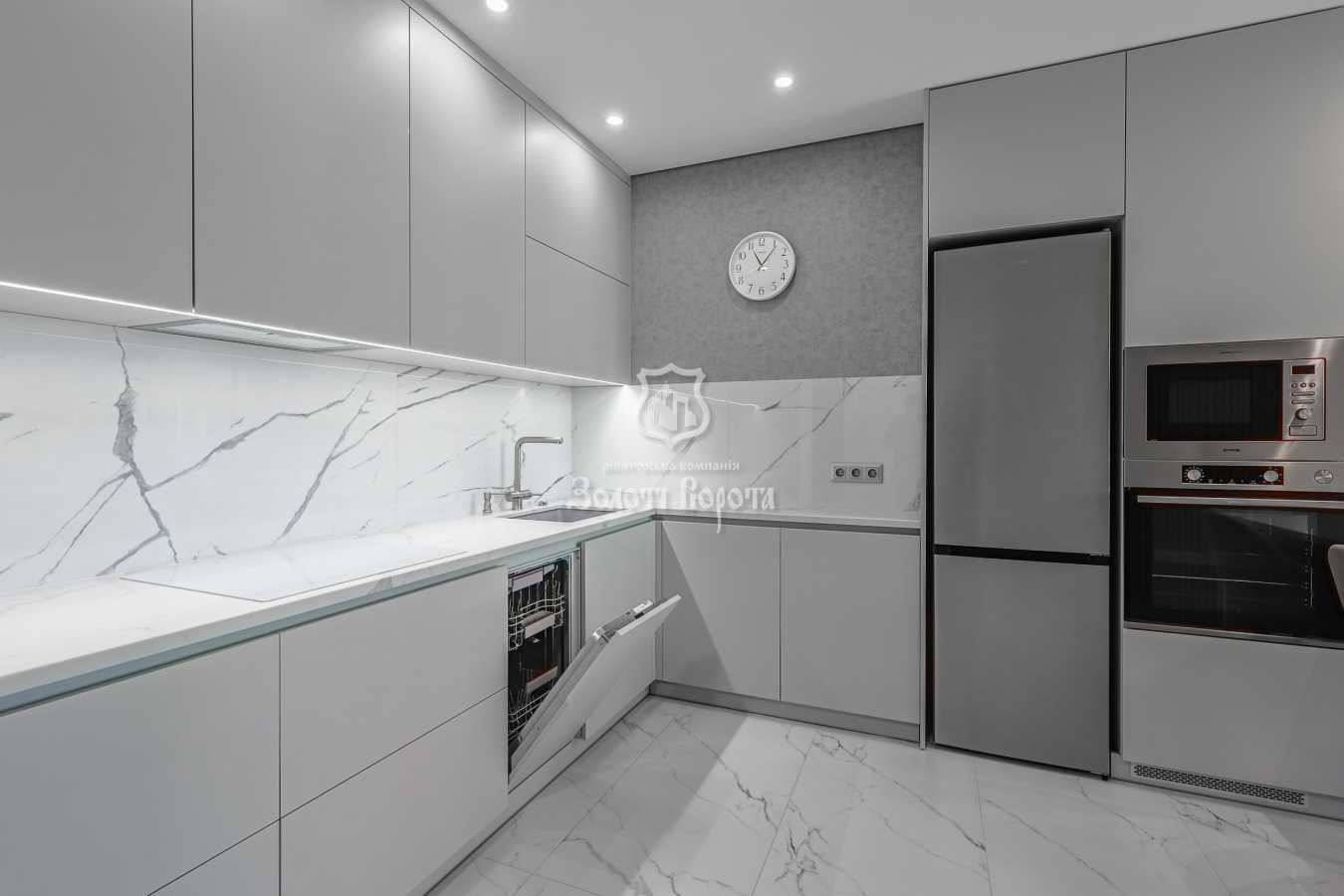 Продаж 1-кімнатної квартири 48 м², Олександра Олеся вул., 2в