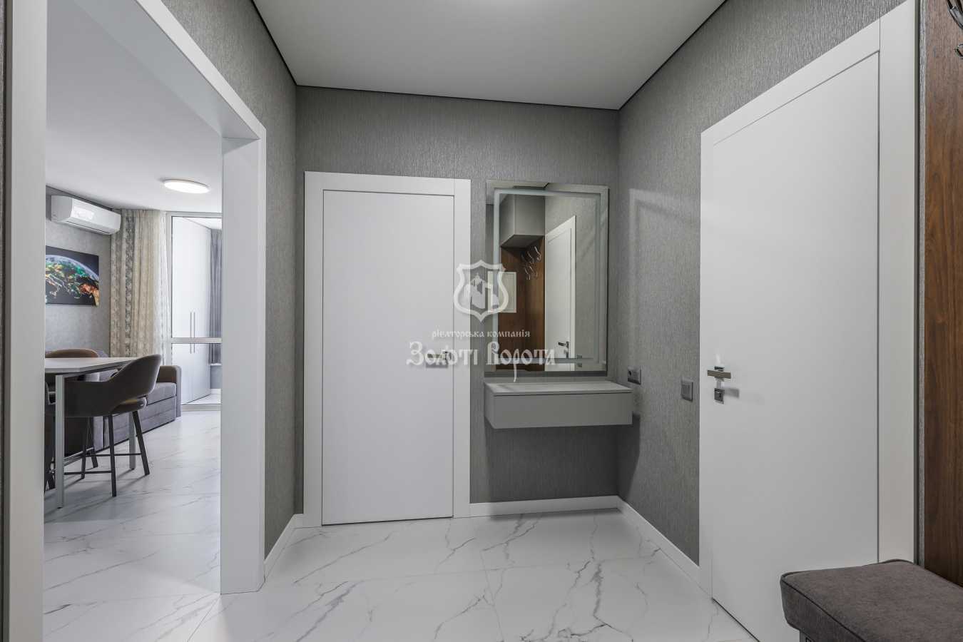Продаж 1-кімнатної квартири 48 м², Олександра Олеся вул., 2в