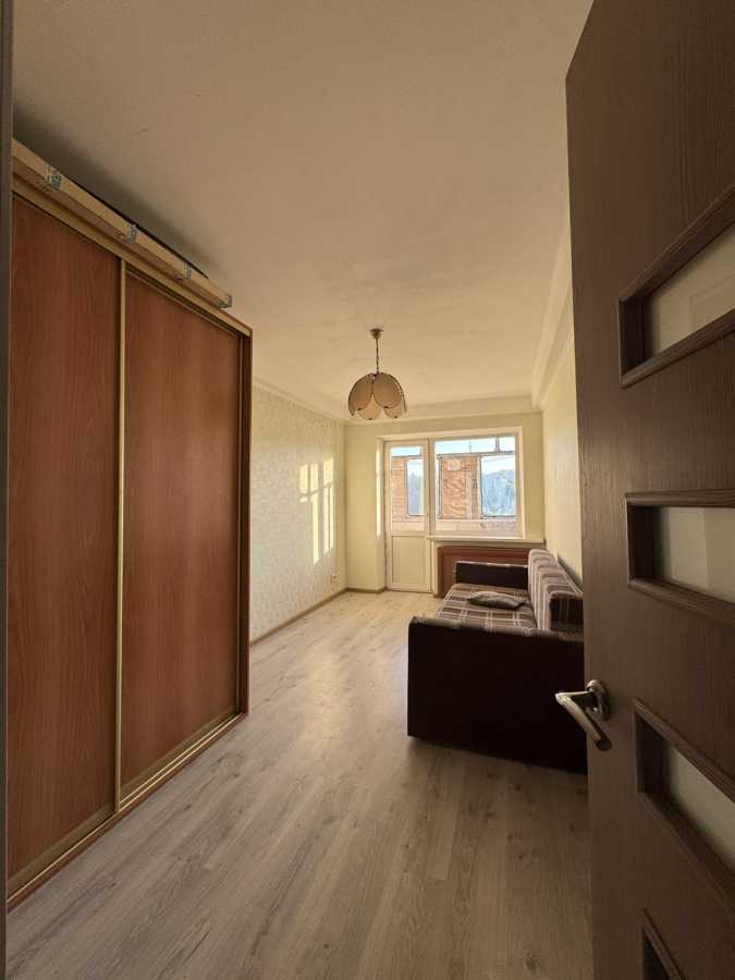 Аренда 2-комнатной квартиры 60 м², Кирилловская ул., 124