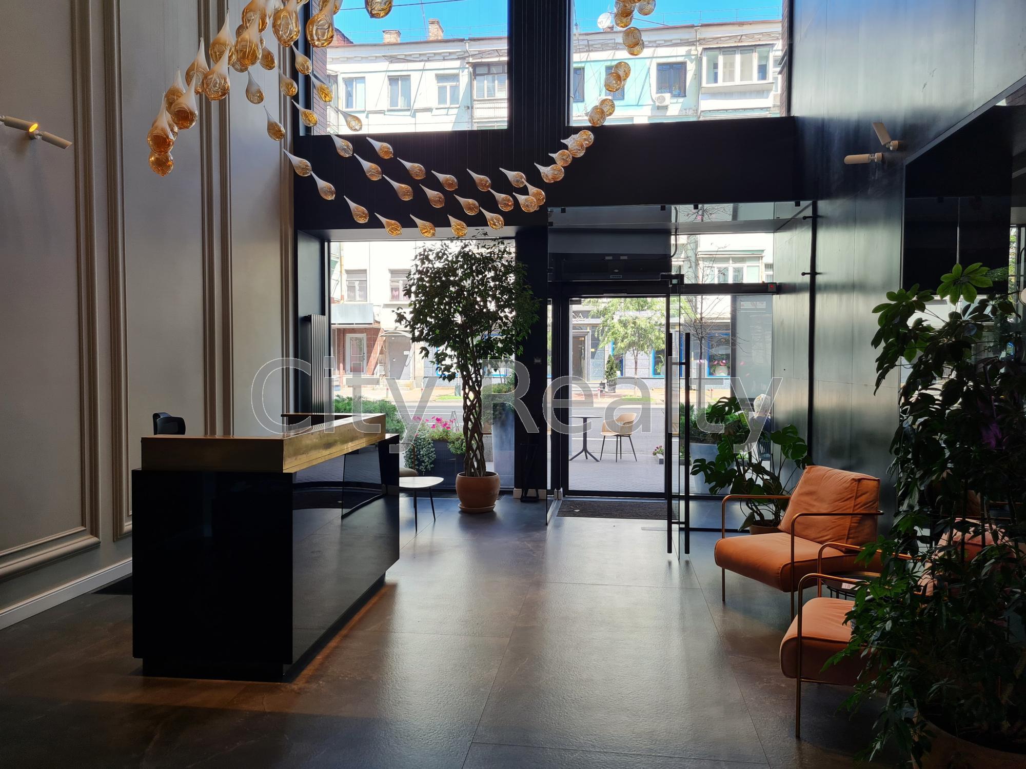 Аренда офиса 561 м², Саксаганского ул., 53/80