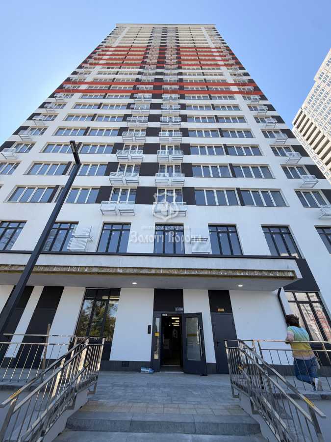 Продаж 2-кімнатної квартири 62 м², Симона Петлюри вул., 28а
