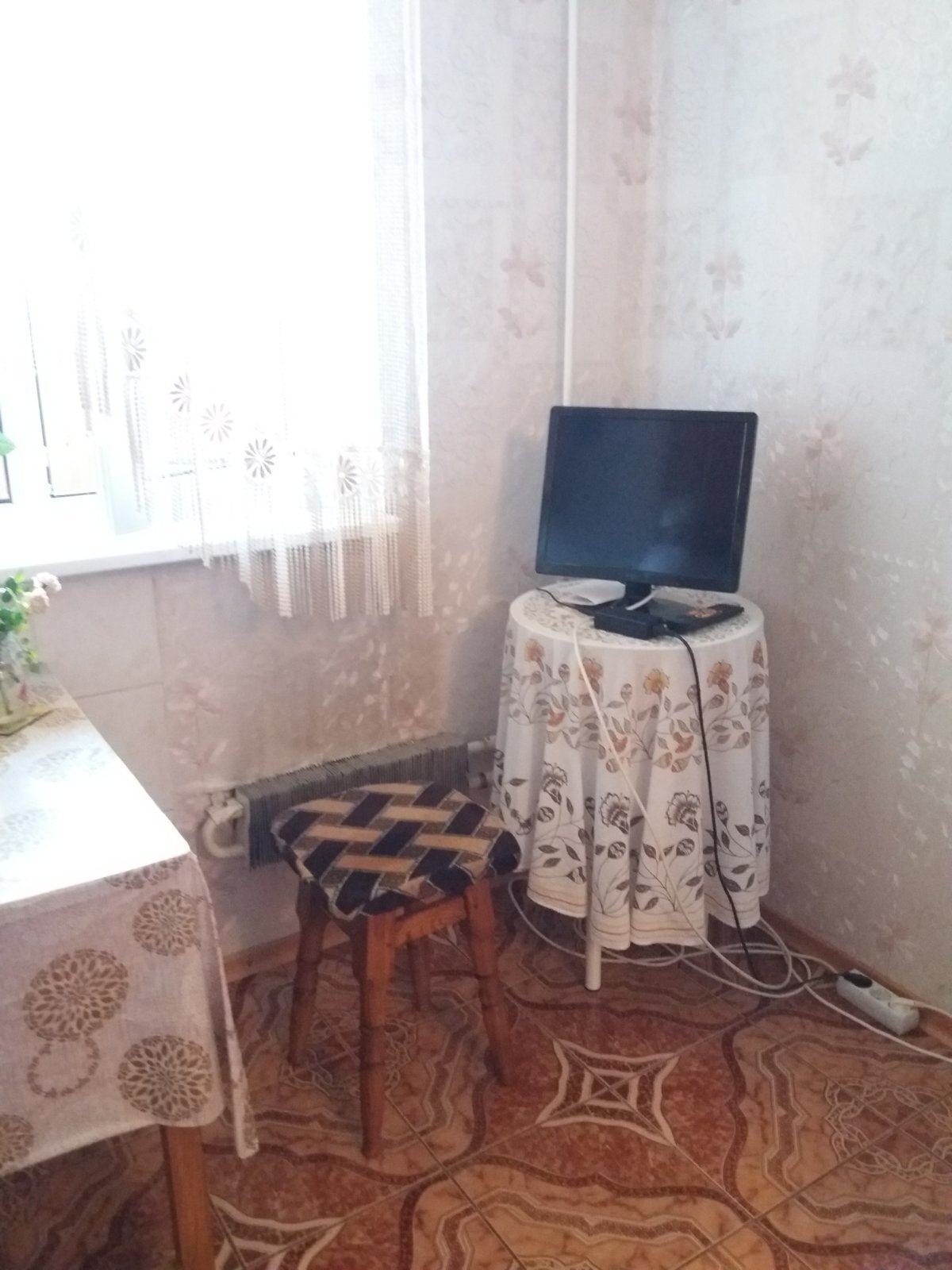 Оренда 1-кімнатної квартири 39 м², Мілославська вул., 3