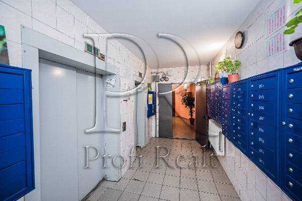Продаж 3-кімнатної квартири 90 м², Бакинська вул., 37Г