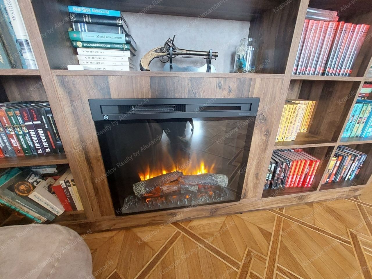 Продажа 4-комнатной квартиры 180 м², Раскидайловская ул., 13