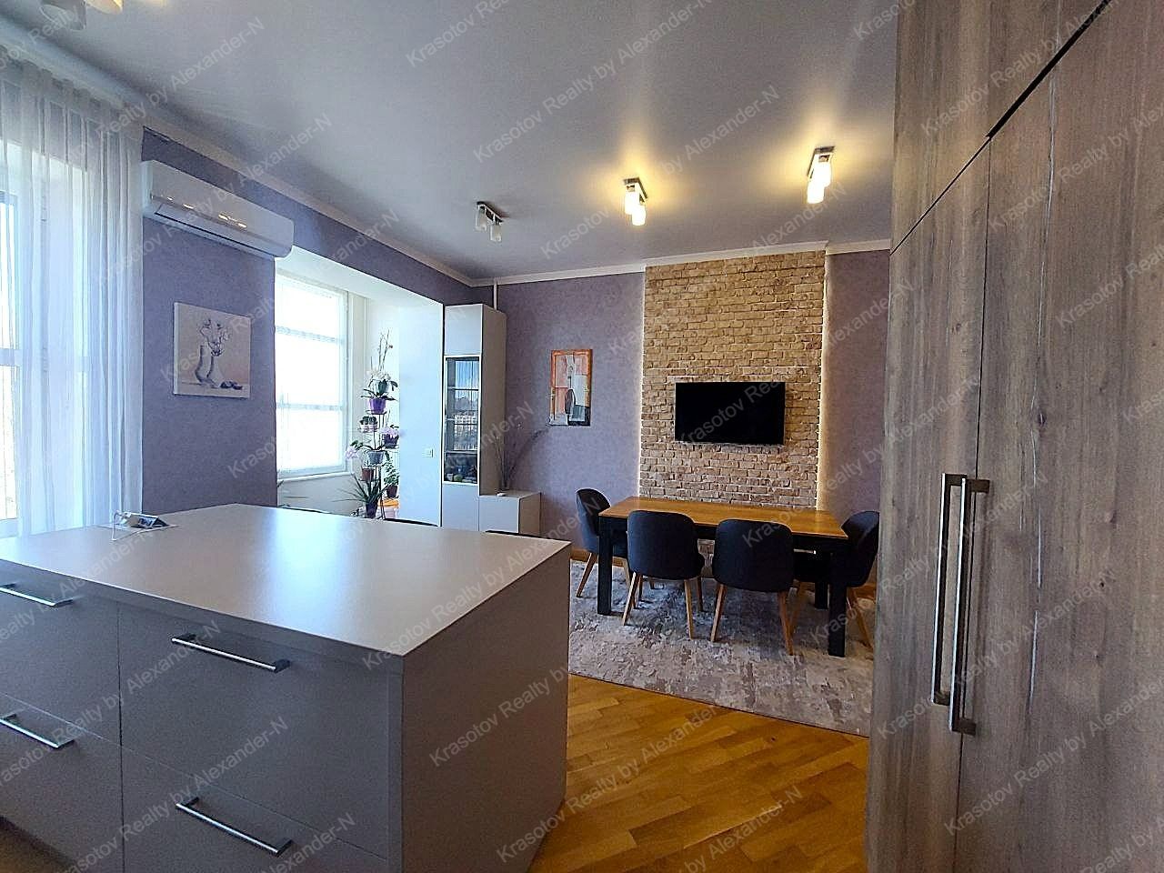 Продажа 4-комнатной квартиры 180 м², Раскидайловская ул., 13