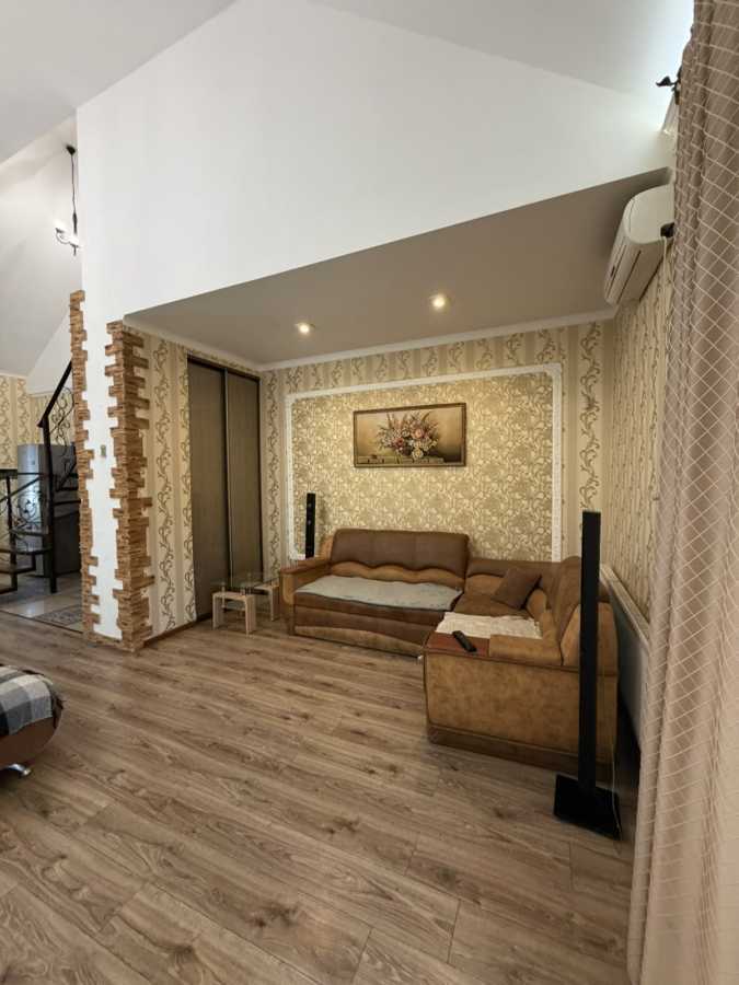 Аренда дома 125 м², Броварська