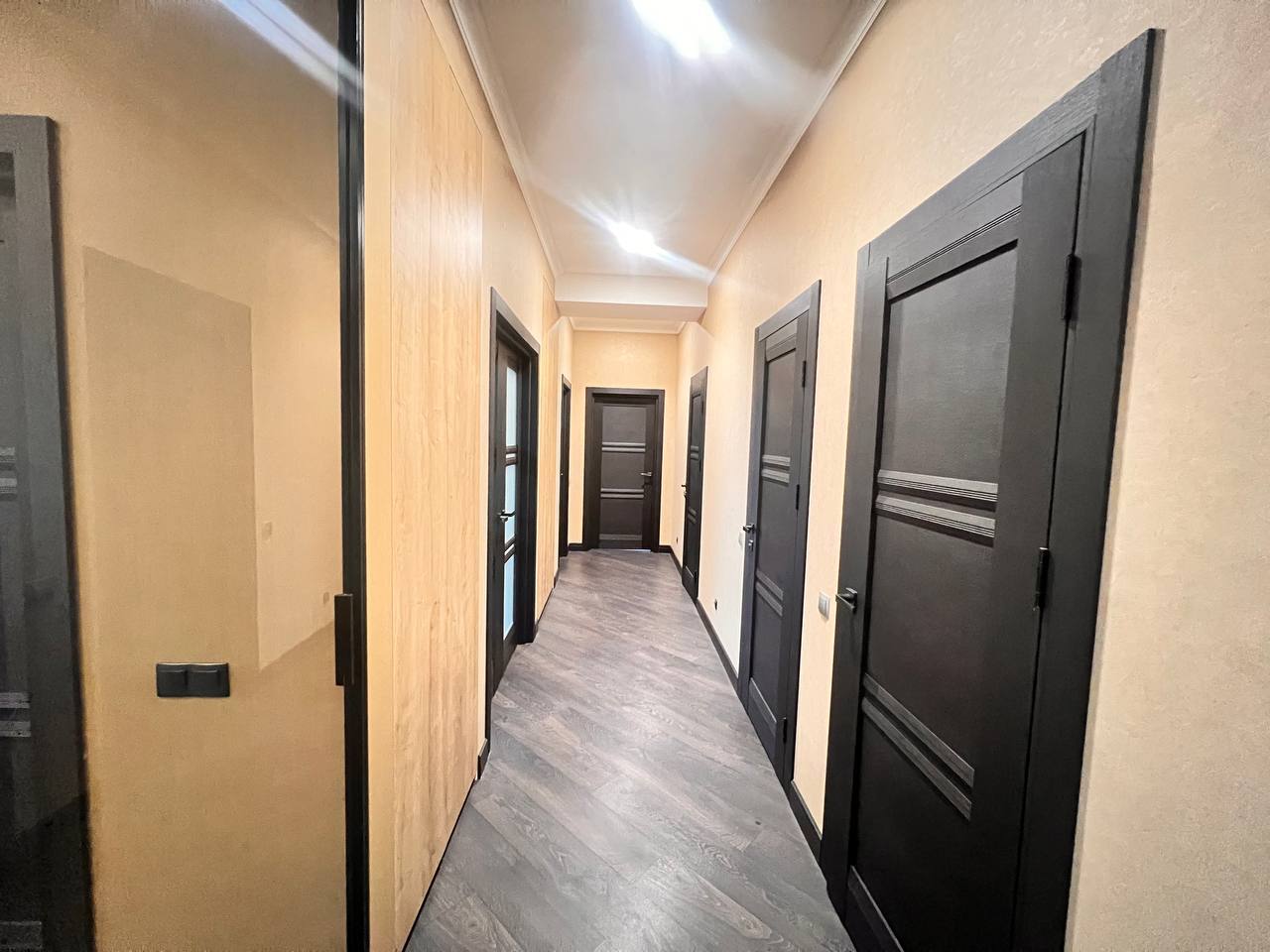 Продажа 3-комнатной квартиры 93 м², Сечевых Стрельцов ул.