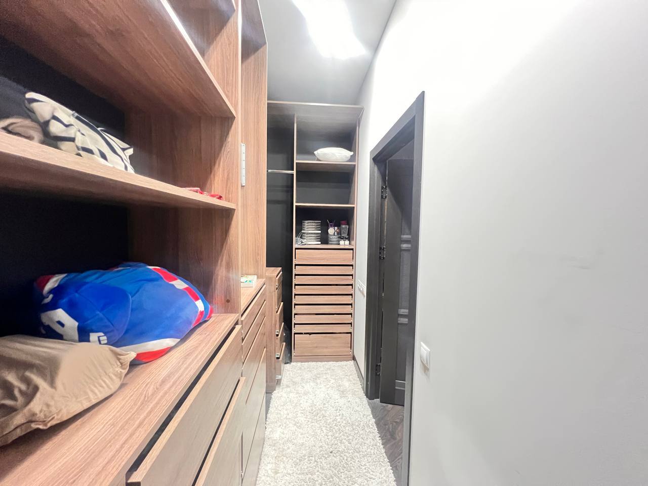 Продажа 3-комнатной квартиры 93 м², Сечевых Стрельцов ул.