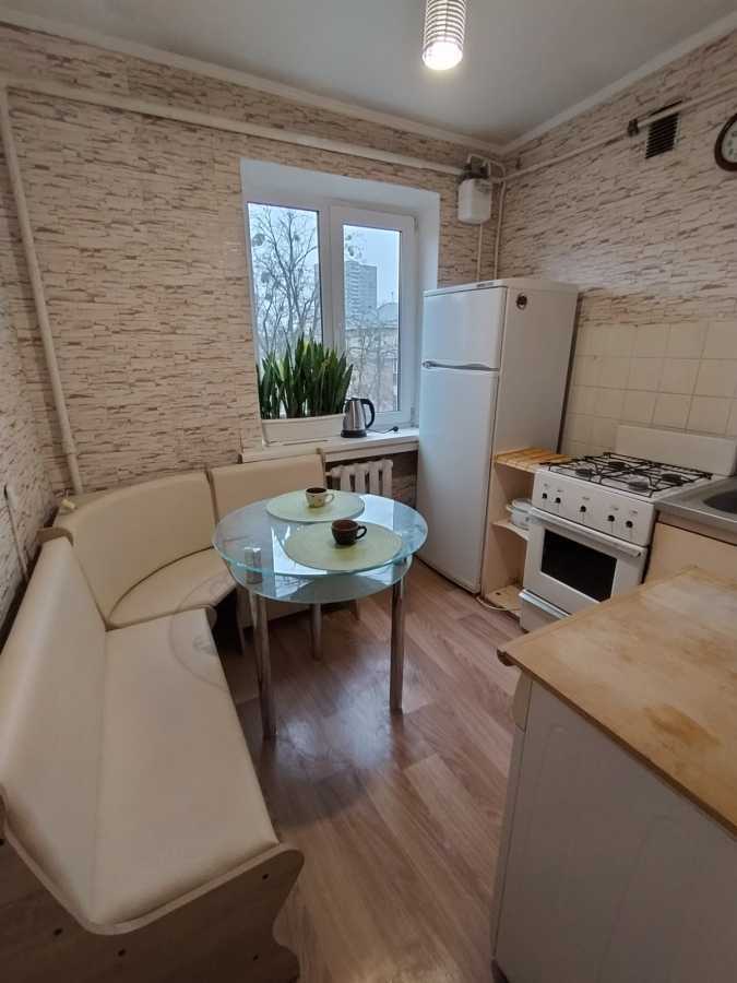 Аренда 1-комнатной квартиры 34 м², Ольжича ул., 17