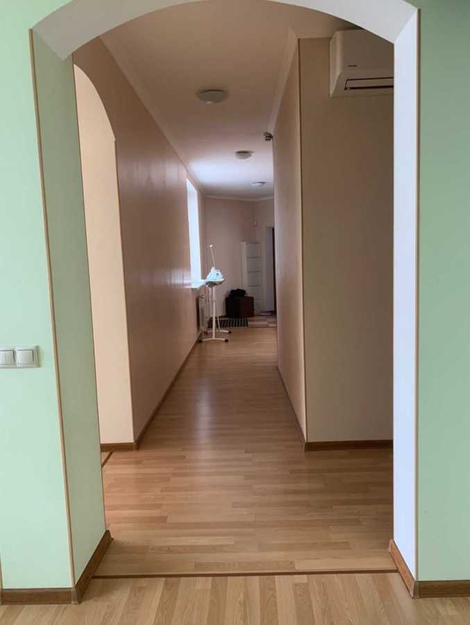 Продаж 3-кімнатної квартири 103.1 м², Саперно-Слобідська вул., 10