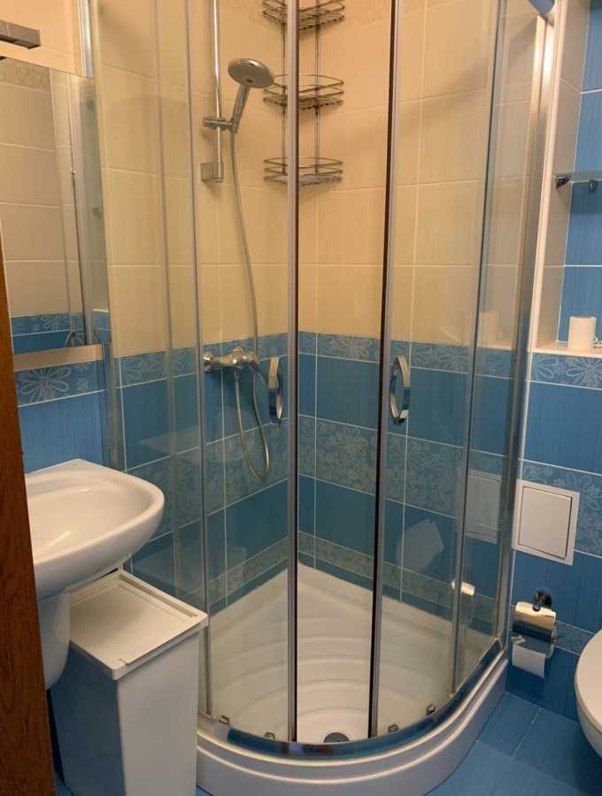 Продаж 3-кімнатної квартири 103.1 м², Саперно-Слобідська вул., 10