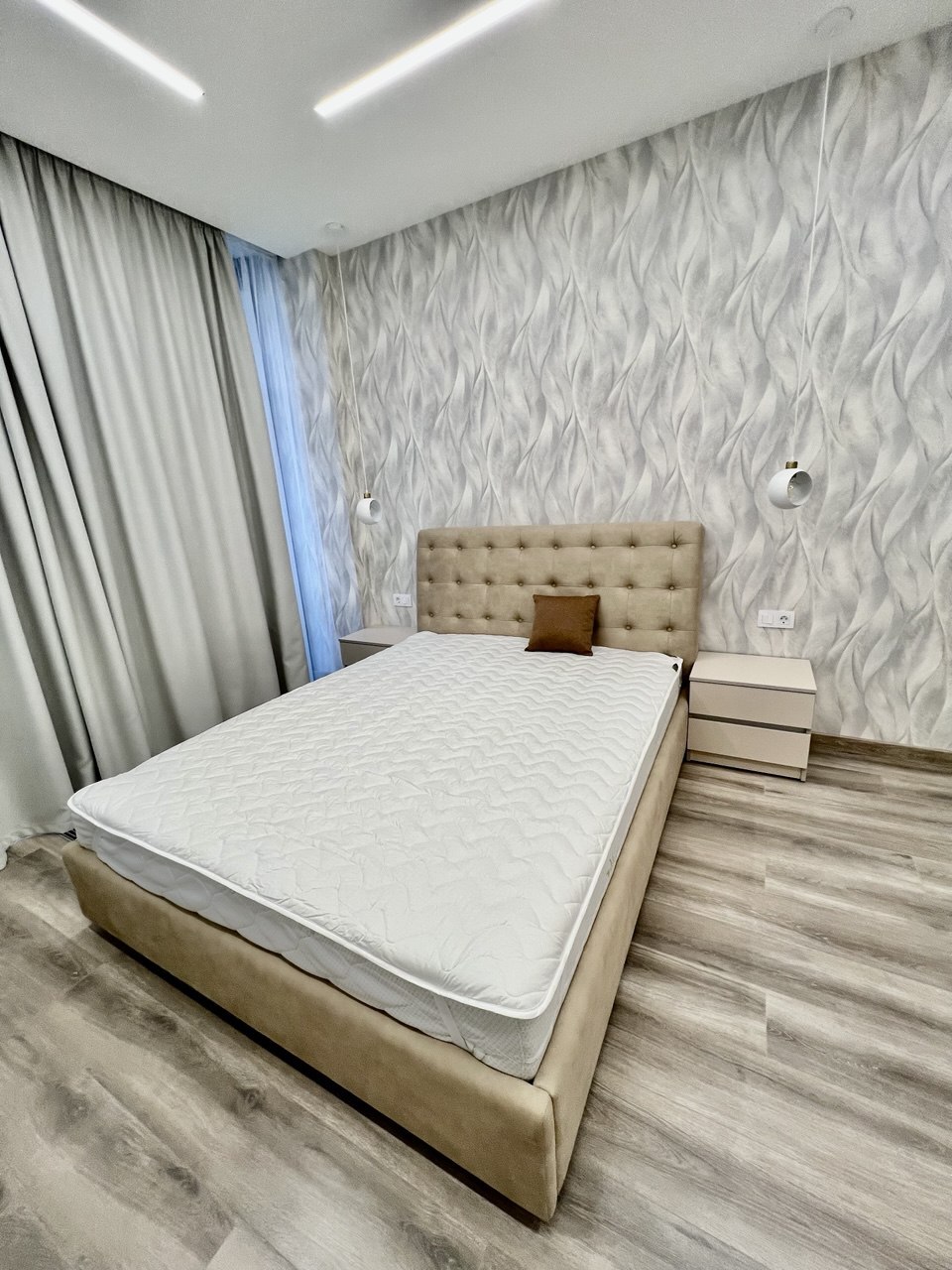 Аренда 1-комнатной квартиры 50 м², Верхогляда 19А метро Печерская