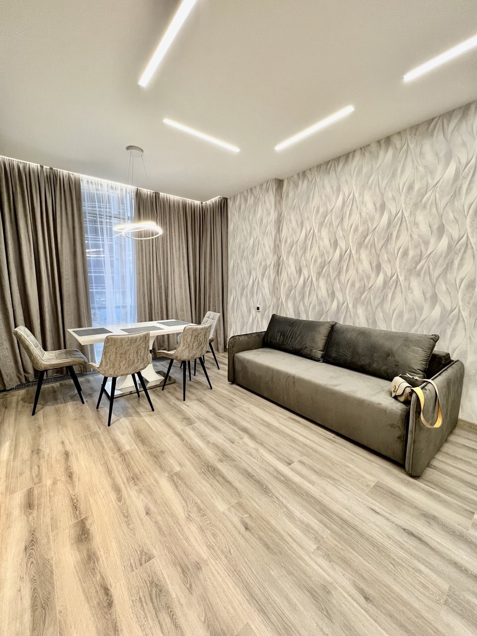Аренда 1-комнатной квартиры 50 м², Верхогляда 19А метро Печерская