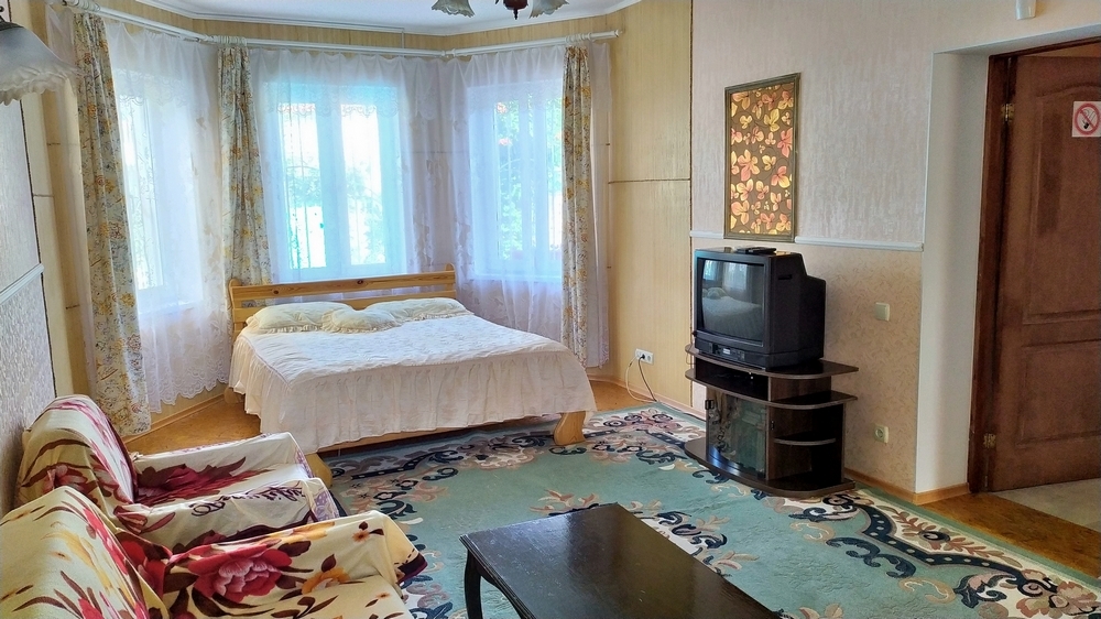 Коттедж посуточно 220 м², Затока