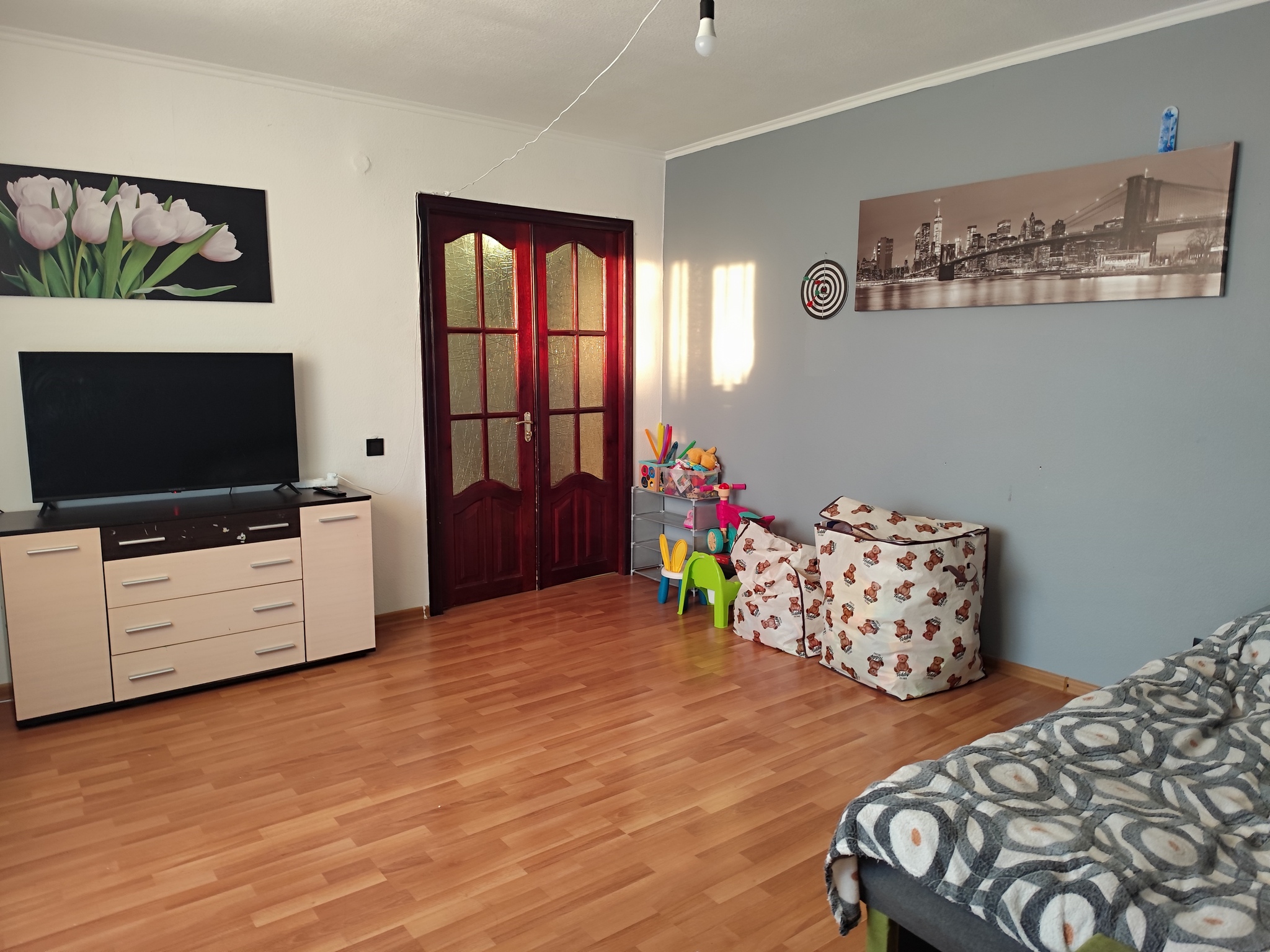 Продажа 3-комнатной квартиры 65.4 м², Немішаєве, вул. Затишна