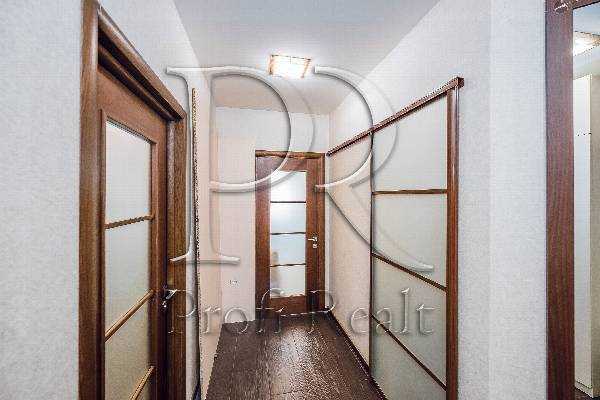 Продаж 1-кімнатної квартири 49 м², Академіка Шалімова вул., 67В