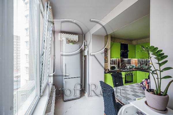 Продаж 1-кімнатної квартири 49 м², Академіка Шалімова вул., 67В