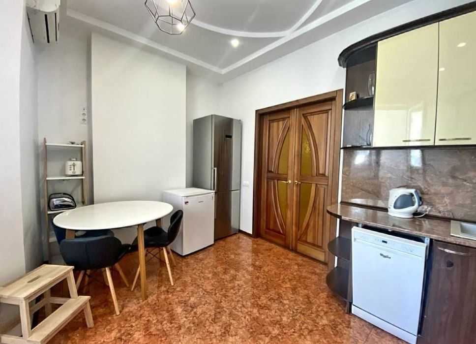 Аренда 3-комнатной квартиры 117 м², Степана Руданского ул., 3А