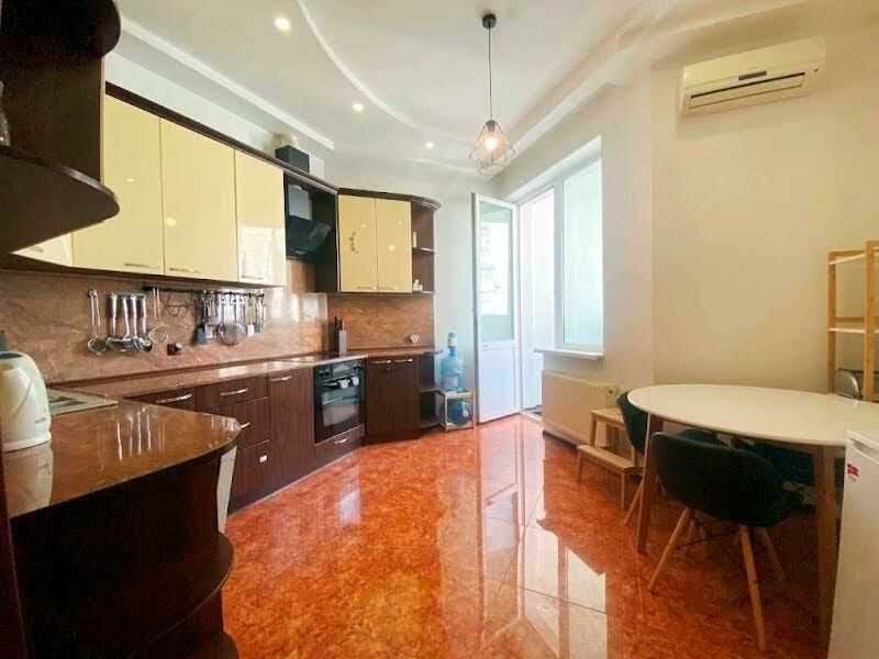 Аренда 3-комнатной квартиры 117 м², Степана Руданского ул., 3А