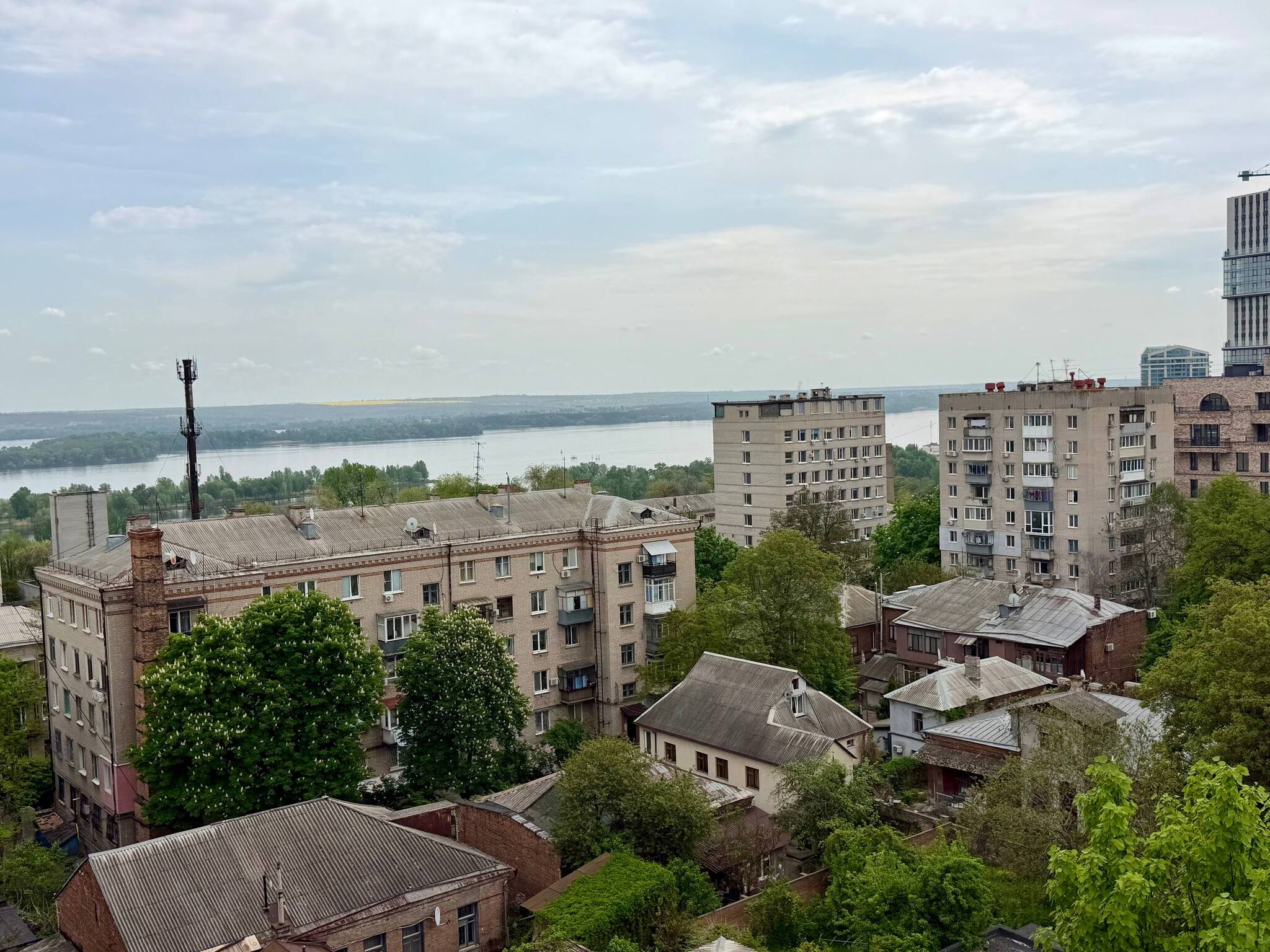 Оренда 3-кімнатної квартири 70 м², Івана Акінфієва вул.