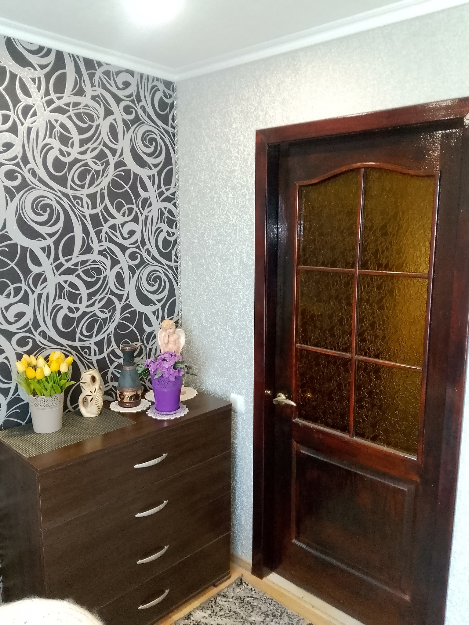 Продажа 4-комнатной квартиры 79 м²