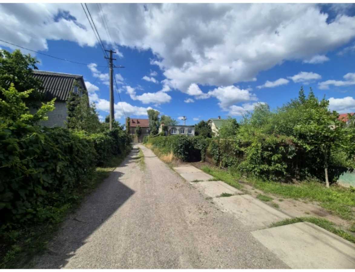 Продаж дачі 127.6 м², Центральна вул.