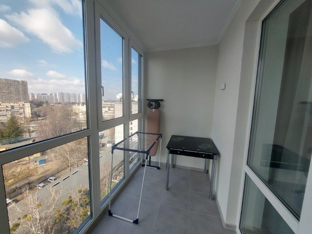 Аренда 1-комнатной квартиры 50 м², Васильковская ул.